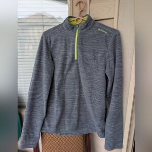 Fleece Quechua Heathered Gray Pullover with Lime Zipper